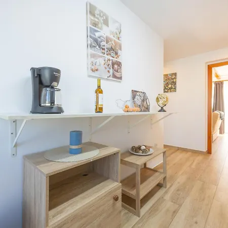 Villa Delmare - Plusholidays