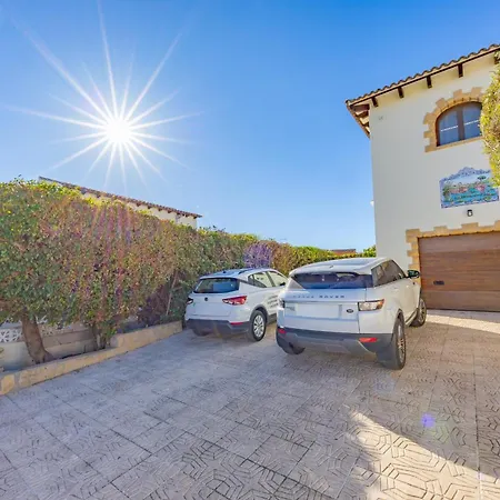 Delmare - Plusholidays Villa Ifach